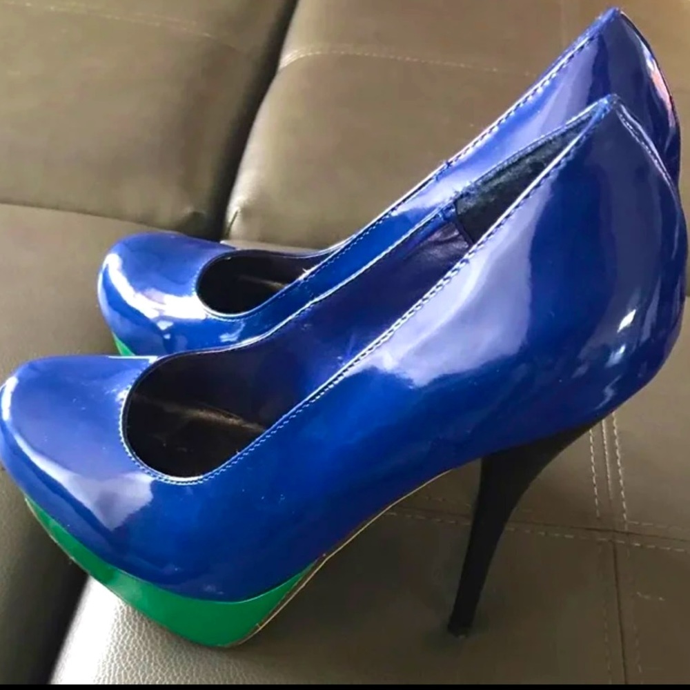 Size 9 Platform heels.
